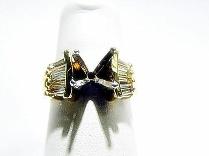 DIAMOND BAGUETTE SHAPE 8 STONE SET SETTING 4 PRONG SET