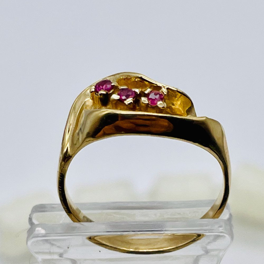 Three Stone Natural Red Ruby in Solid 14K Yellow Gold Ring | Size 6 |
