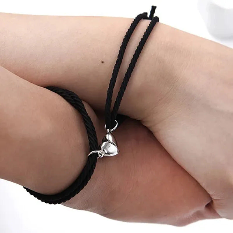 2Pcs Magnetic Bracelet Stainless Steel Heart Pendant Charm Couple Bracelets for
