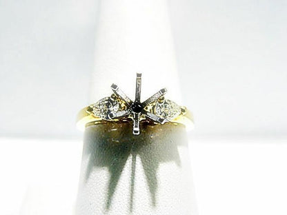 DIAMOND 2 PEAR SHAPE 3 PRONG SET SETTING 6 PRONG SET