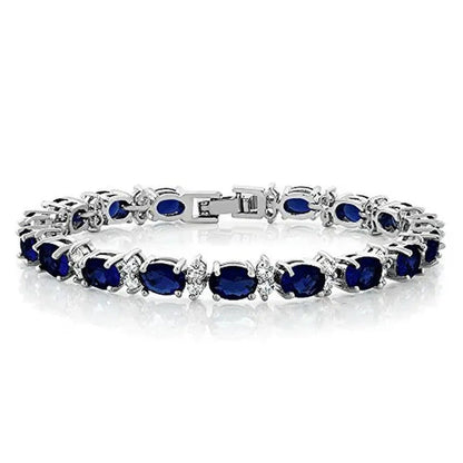 Gem Stone King 925 Sterling Silver Gorgeous Oval and round Sparkling Cubic Zirco