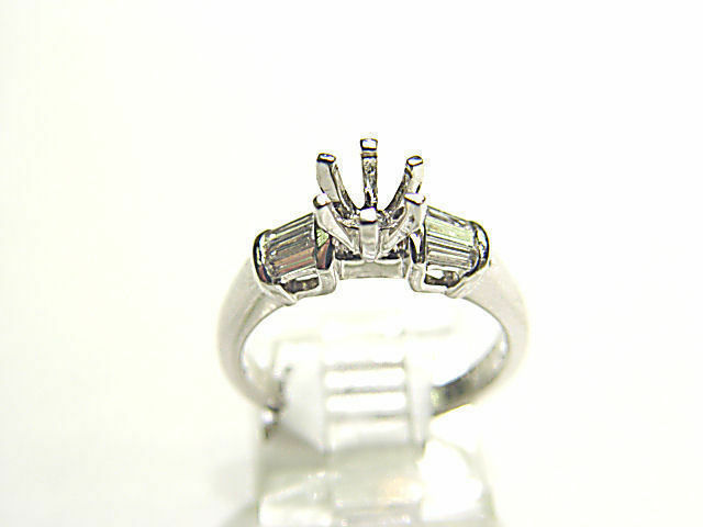 DIAMOND 6 TAPERED BAGUETTE SETTING 6 PRONG FOR A 6.70MM DIAMOND