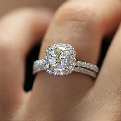 Exquisite Silver Plated round Cut White Sapphire Diamond Promise Rings Courtship