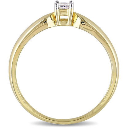 1/10 Carat T.W. Princess Cut Diamond Solitaire Ring in 10Kt Yellow Gold