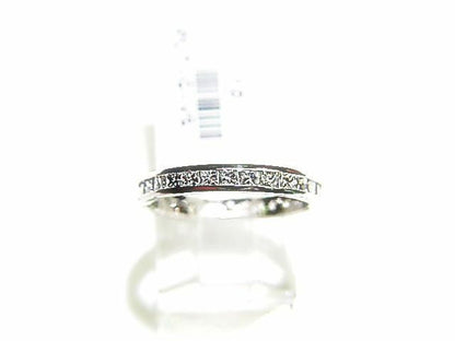 DIAMOND PRINCESS SHAPE ETERNITY SET CHANNEL SET BAND