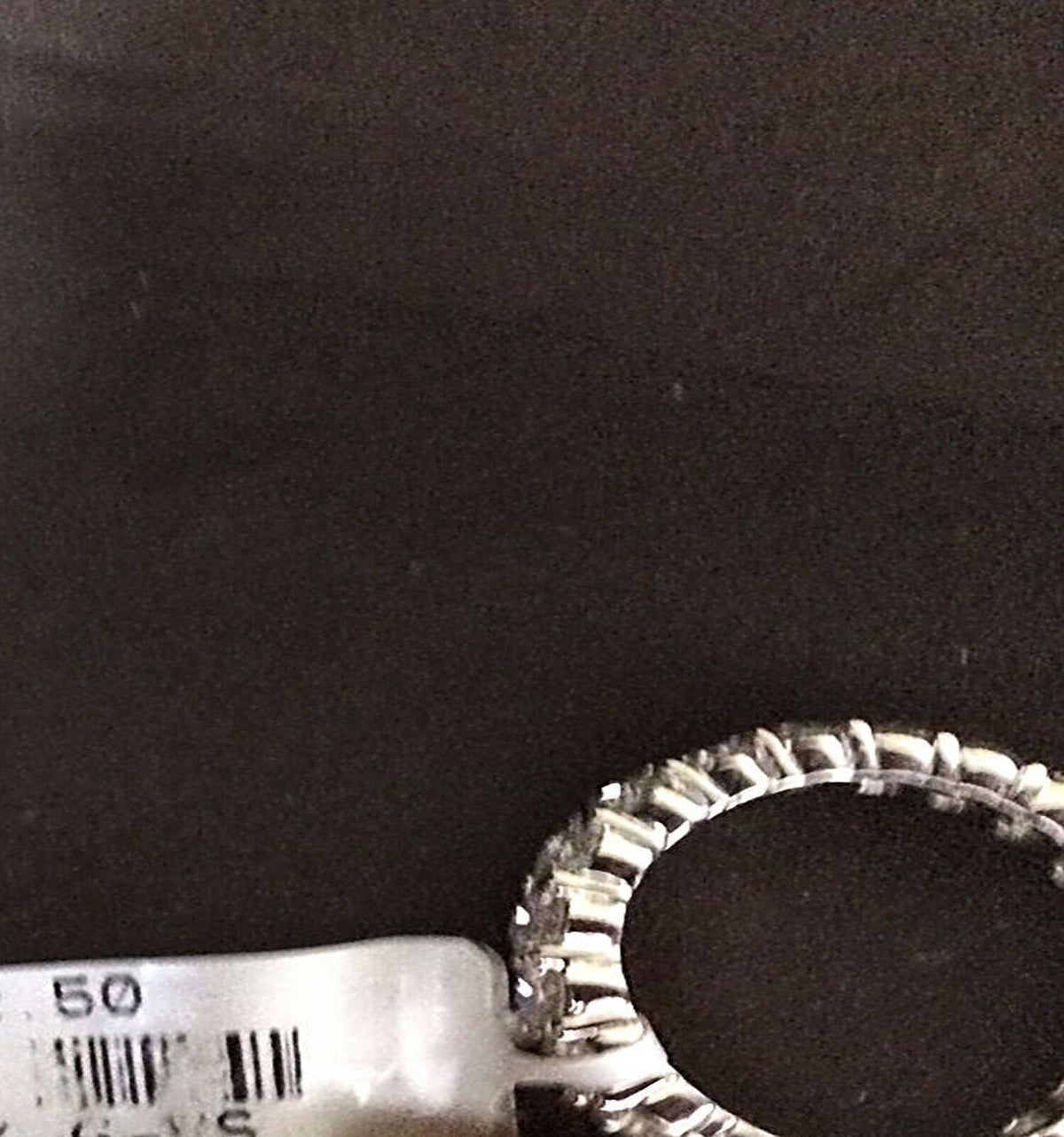 DIAMOND ROUND BRILLIANT SHAPE ETERNITY BAND PRONG SET ALL THE WAY AROUND SET