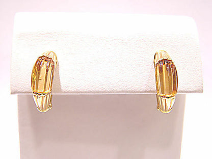 2 CITRINE SHAPE FLUTED SHAPE SET IN YELLOW GOLD HUGGY