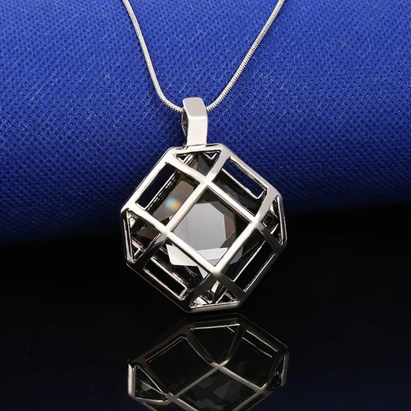 Square Diamond White Simple Fashion Square Openwork Sweater Chain