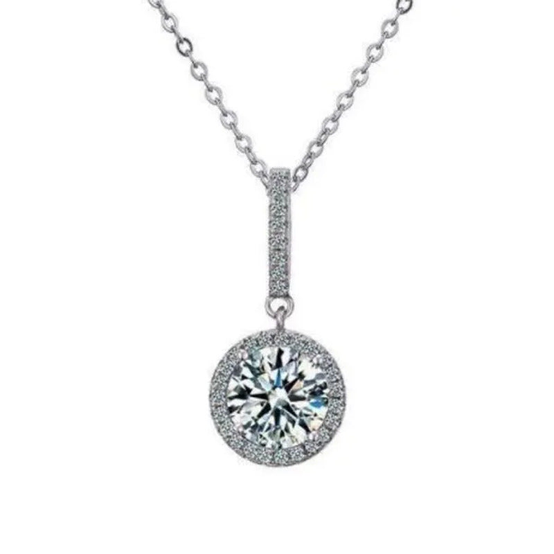 Exquisite Fashion 2Ct Moissanite Solitaire Pendant Necklace for Bridal Engagemen