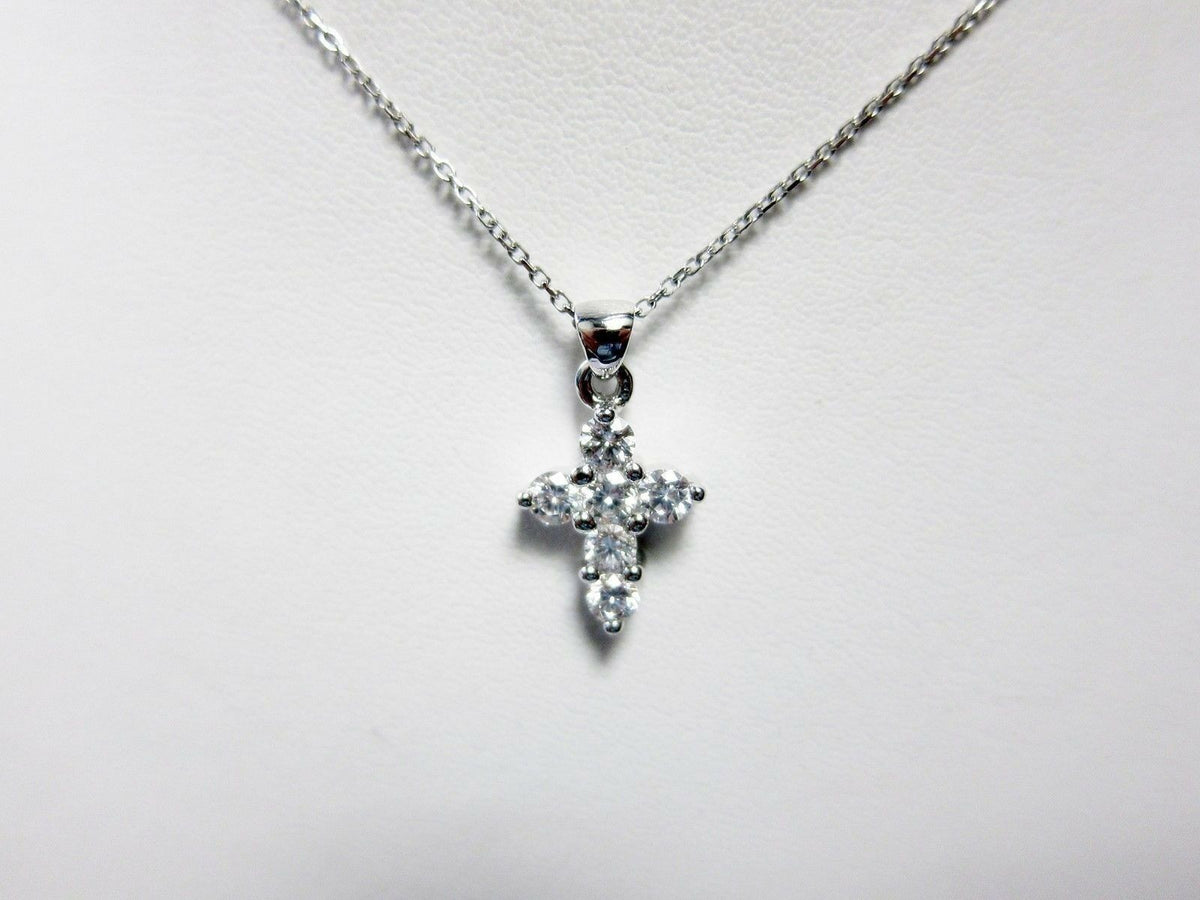 DIAMOND SIX STONE SET PRONG CROSS PENDANT PRONG SET