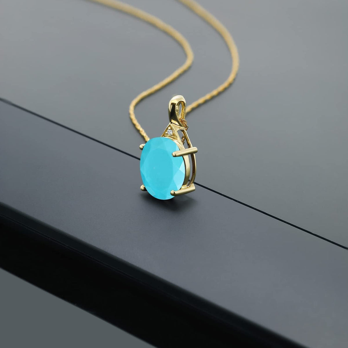 14K Yellow Gold Green Turquoise and White Diamond Pendant Necklace for Women (3.