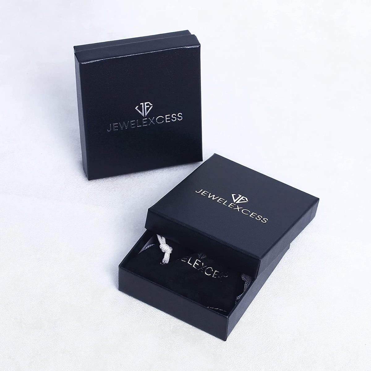 Sterling Silver 1 Carat Black & White Diamond Ring for Women | Diamonds for Ever