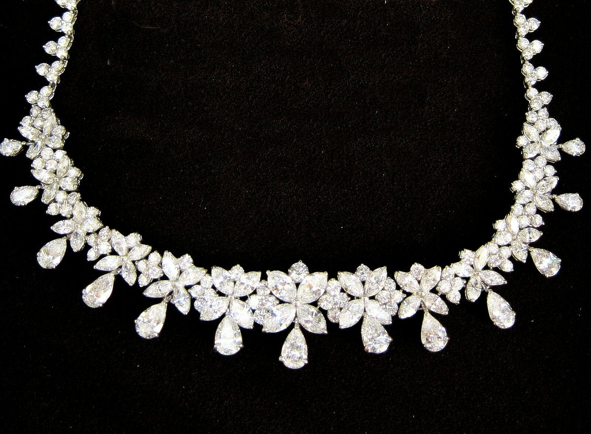 DIAMOND NECKLACE PEAR MARQUISE ROUND DIAMOND NECKLACE DIAMOND SET GRADUATE