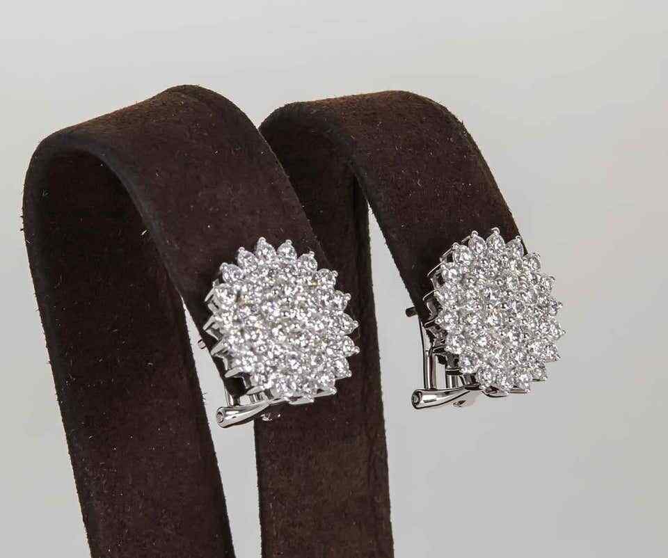 Classic Diamond White Gold Button Earrings