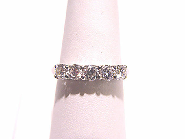 1.09 CT 5 STONE TOP SET COMMON PRONG SET DIAMOND BAND PLATINUM ANNIVERSARY BAND