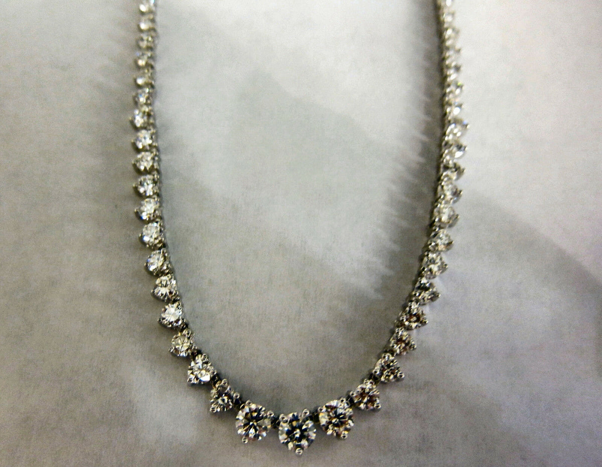 DIAMOND TENNIS NECKLACE CENTER STONE .50 CT THEN .40 CT GRADUATED TO BACK