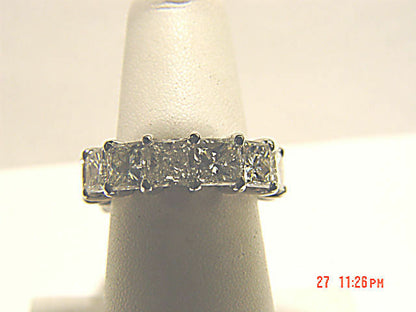 DIAMOND PRINCESS SHAPE ETERNITY BAND COMMON PRONG SET DIAMOND BAND PRINCESS CUT