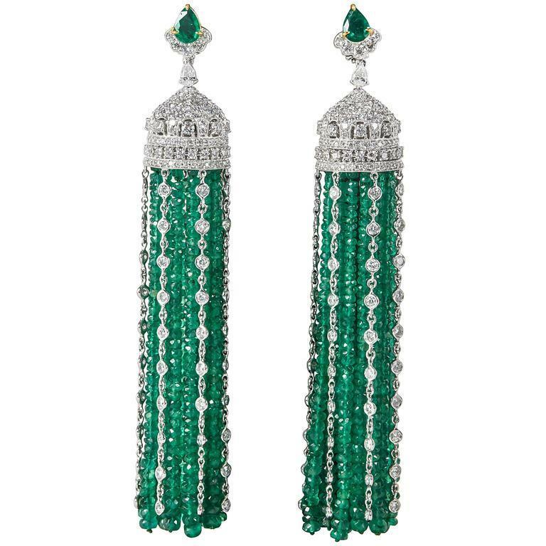 Emerald and Diamond 18 k white Gold Tassel Earrings