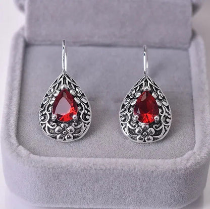 Diamond for Women Waterdrop Pear Carved Red Topaz Gemstone Garnet Earrings Jewel