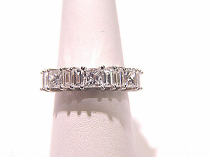 3 PRINCESS CUT 8 BAGUETTE CUT COMMON PRONG SET DIAMOND BAND DIAMOND WEDDING BAND