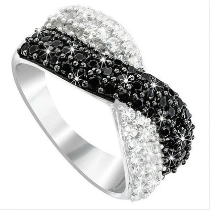 Exquisite European and American Ladies Classic Creative Two-Color Black and Whit