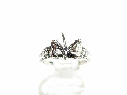 DIAMOND BAGUETTE CHANNEL SET ROUND BR FRONT BACK SET DIAMOND SETING DIAMOND RING