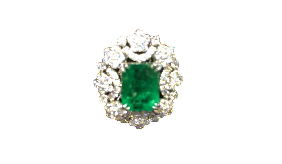 EMERALD RECTANGULAR DIAMOND ROUND BRILLIANT SHAPE SPLIT SCHANK