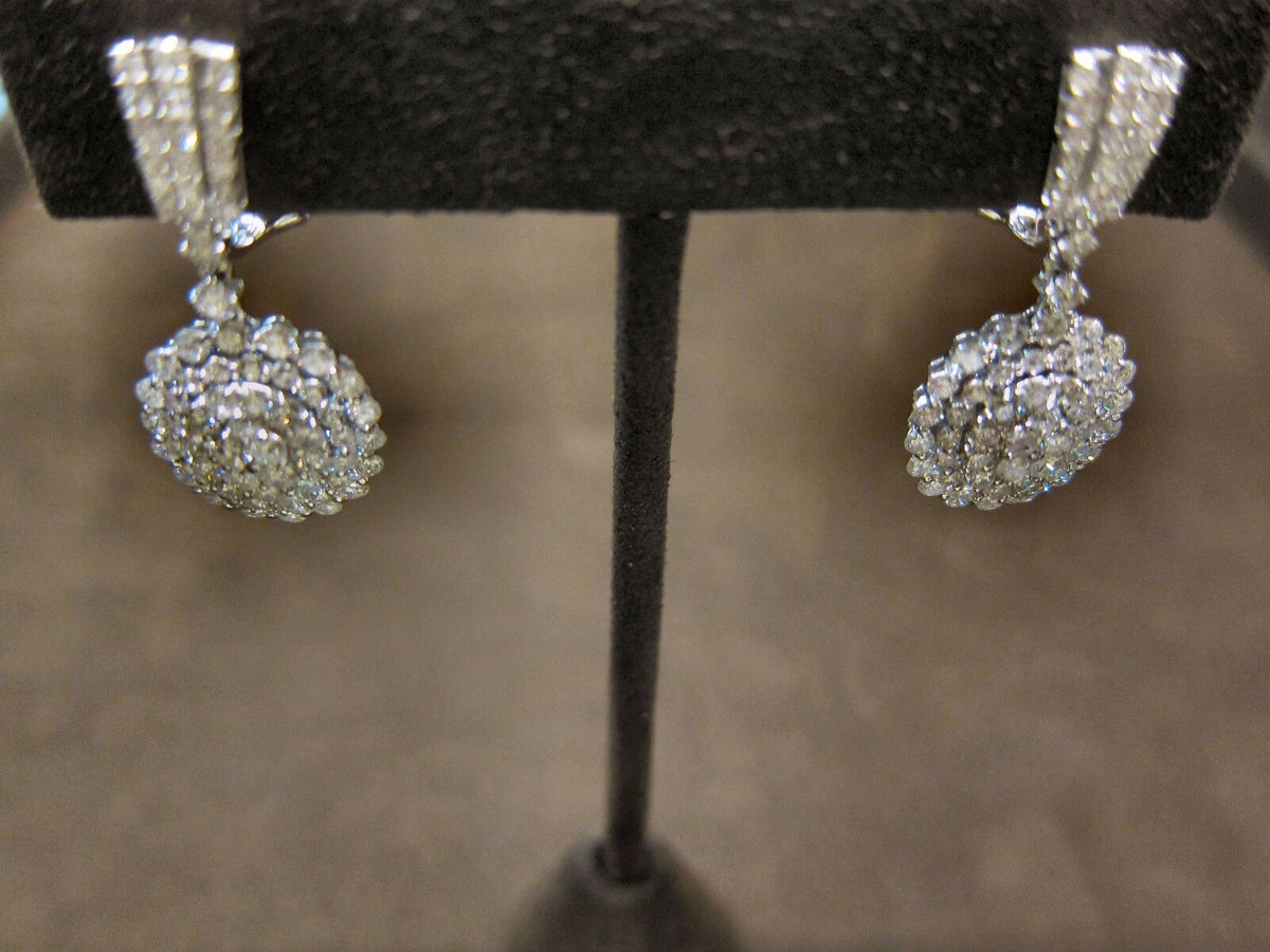 DIAMOND ROUND BRILLIANT SHAPE DROP STYLE EARRING SET PRONG SET EARRING