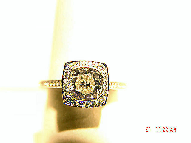 GIA DIAMOND CUSHION BRILLIANT ROUND SIDE BRILIANT I COLOR VS2 CLARITY ENGAGEMENT
