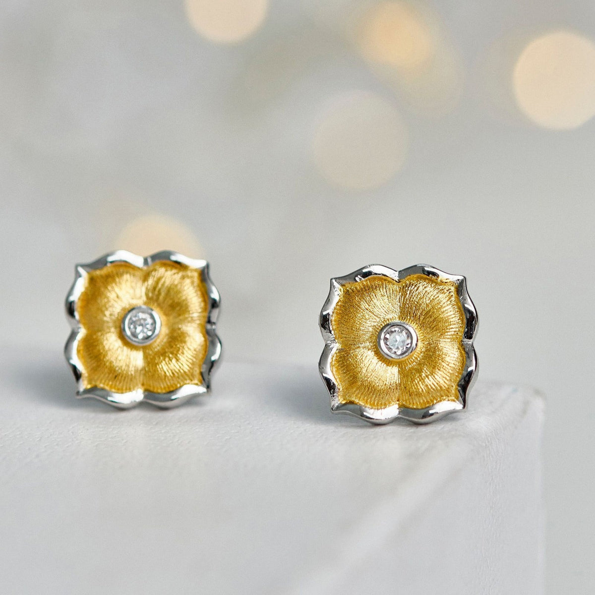 Women'S Fashionable Brushed Two-Color Flower Earrings