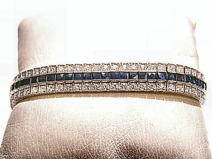 48 SQUARE BLUE SAPPHIRES 96 ROUND BRILLIANT DIAMOND LADIES BRACELET 18 K GOLD