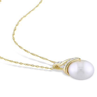 Miabella 9.5-10Mm White South Sea Cultured Pearl and 1/10 Carat T.W. Diamond 14K