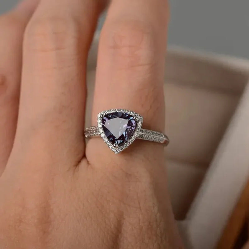 Exquisite Triangle Cut Alexandrite 925 Solid Silver Diamond Bridal Wedding Trill
