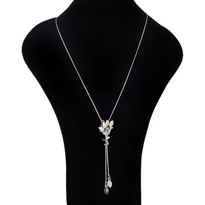 Women'S Fashion Pendant Necklace Rose Flower Studded Tassel Sweater Chain Decora