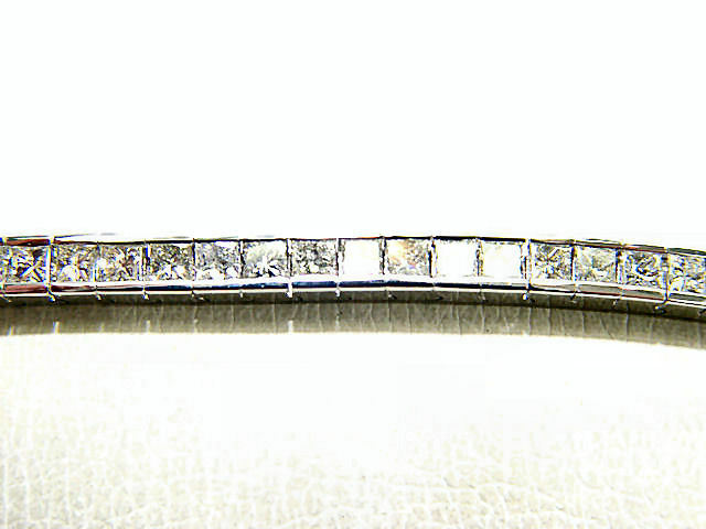 DIAMOND 62 PRINCESS SHAPE CHANNEL SET DIAMOND BRACELET