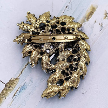 SELOVO Marquise Shape Rhinestone Red Leaf Costume Brooch Pin Jewelry Antiqued Go