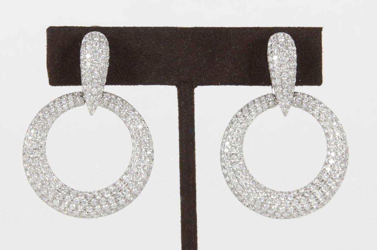ROUND BRILLIANT SHAPE DIAMOND DANGLE STYLE LINE DROP EARRING 5.22 CTTW 18 K GOLD