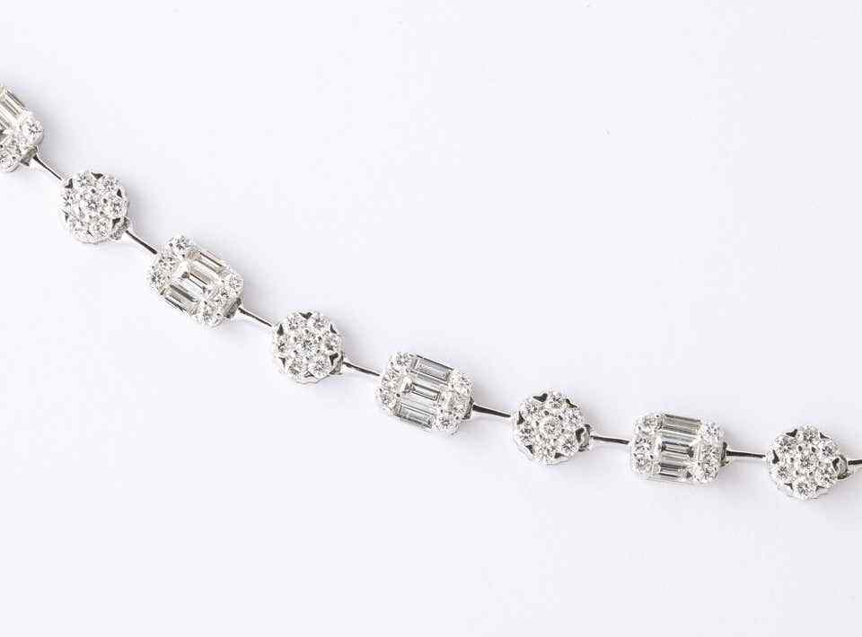 Round and Emerald Cut Diamond Illusion Set Necklace