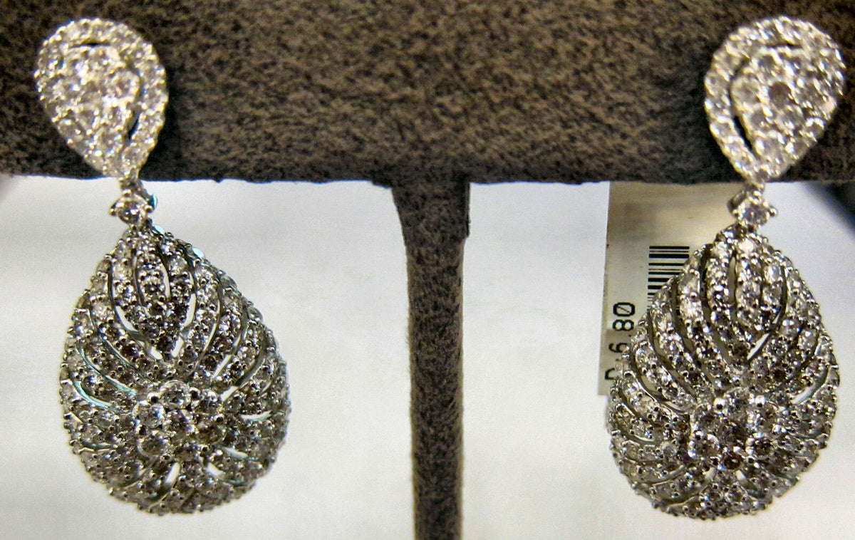 DIAMOND ROUND BRILLIANT SHAPE EARRING