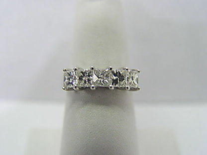 DIAMOND 5 STONE PRINCESS SHAPE COMMON PRONG SET DIAMOND
