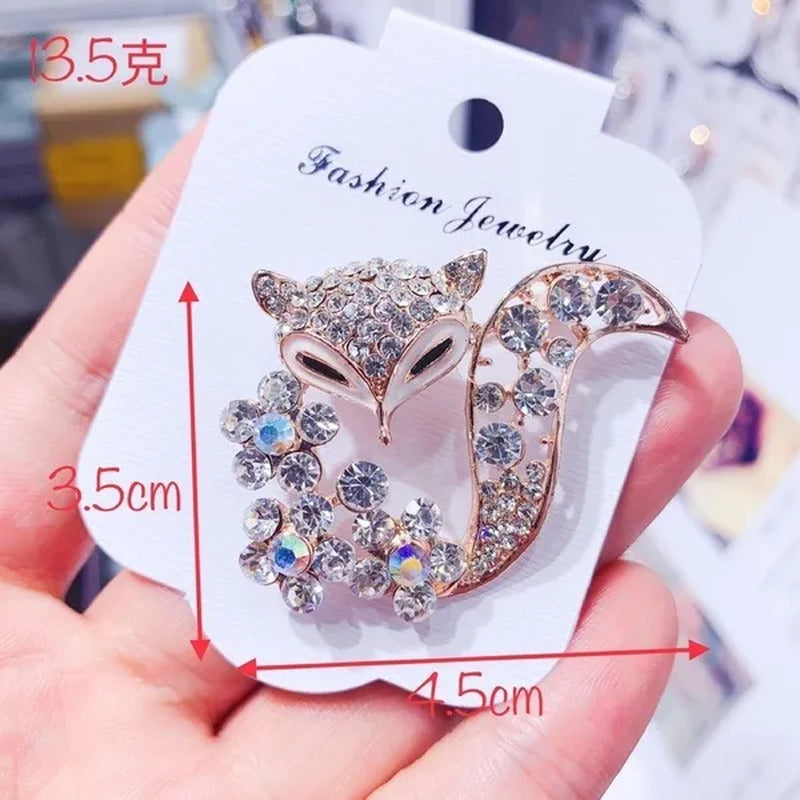 New Little Fox Brooch Crystal and Rhinestone Animal Brooches Coat Hat Accessorie