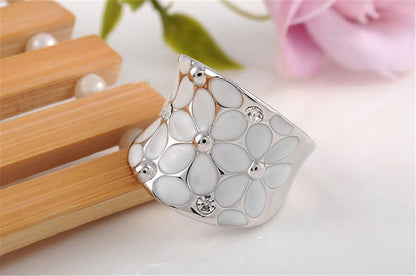 Womens Elegant Enamel Flower White Gold Band Bloom Petal Platinum Wedding Engage