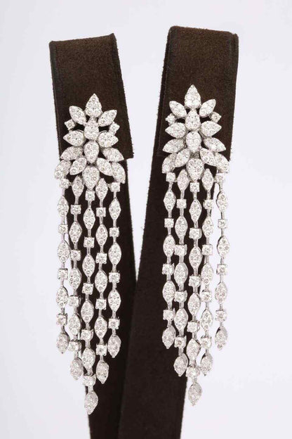 Classic Diamond Dangle Earring