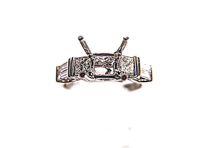 DIAMOND 2 PRINCESS 4 BAGUETTE SHAPE SETTING 4 PRONG SET DIAMOND SETTING MARITAL