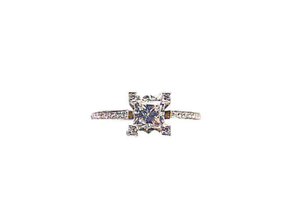 GIA CERTIFIED D79% T71% GIRDLEVERYTHIN TO VERYTHICK DIAMOND ENGAGEMENT RING