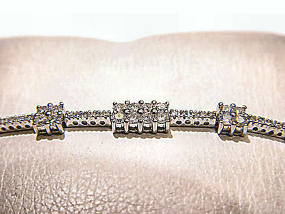 ROUND BRILLIANT CUT DIAMOND BOX AND LINE TENNIS DIAMOND BRACELET