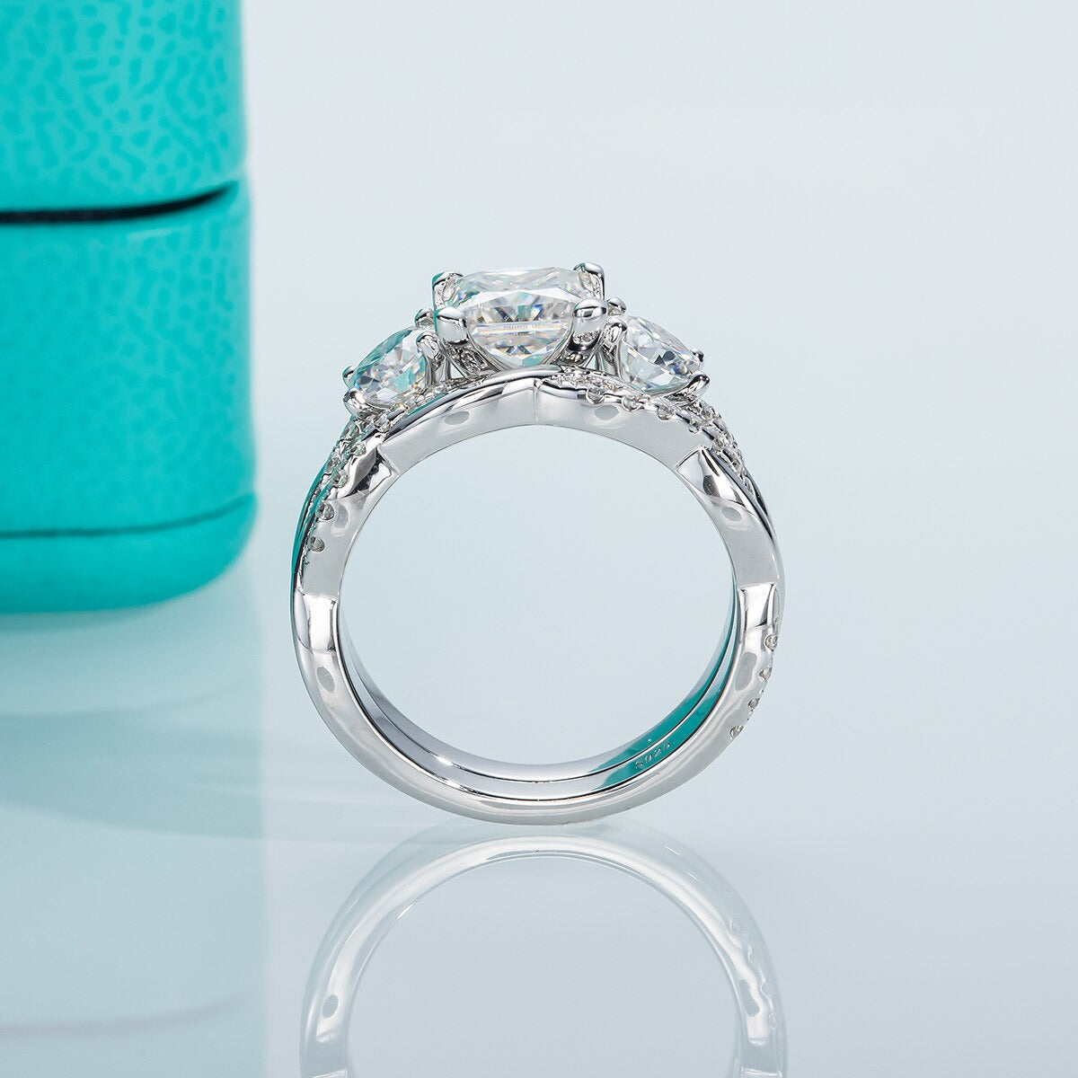 Anujewel 1.5Ct Princess Cut Center Moissanite Bridal Rings Set 925 Sterling