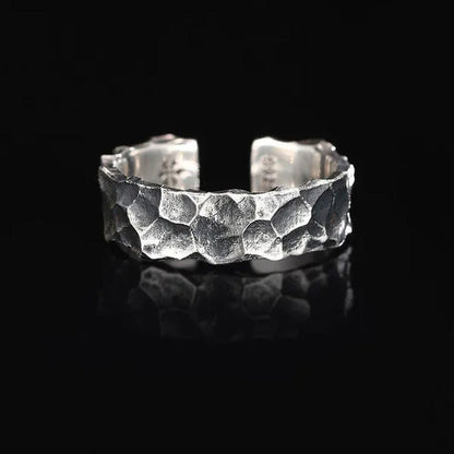 Vintage Stone Pattern Ring Men and Women Simple Personality Ring Fashion Hand Je