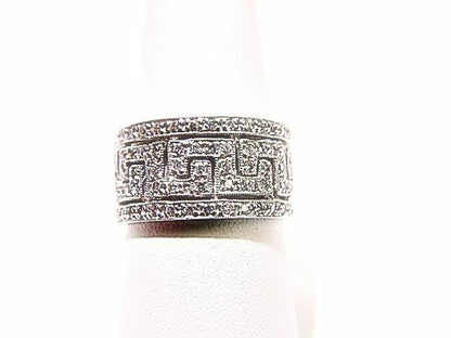 GREEK KEY STYLE DIAMOND BAND TOP SET