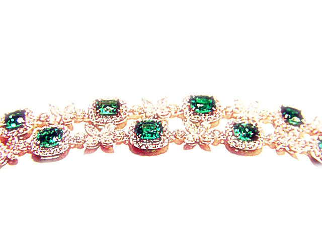 EMERALD GREEN OVAL SQUARE 20 STONE DIAMOND ROUND MARQUISE DIAMOND BRACELET